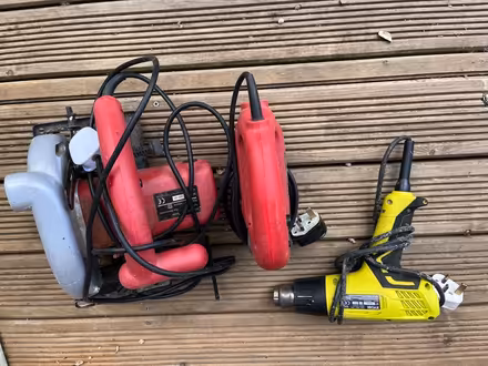 Photo of free 240v tools (CH62 bromborough) #1