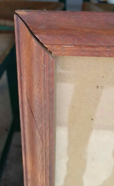 Photo of free Vintage Wooden Picture Frames (Euxton PR7) #3