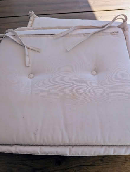 Photo of free Garden chair seat cushions x4 (Raynes Park SW20) #2