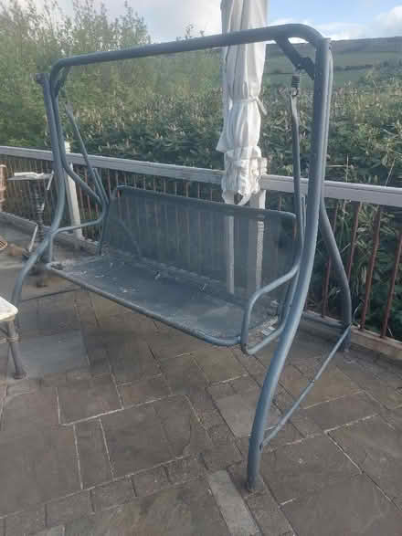 Photo of free 3 seat swing (Deepcar S36) #1