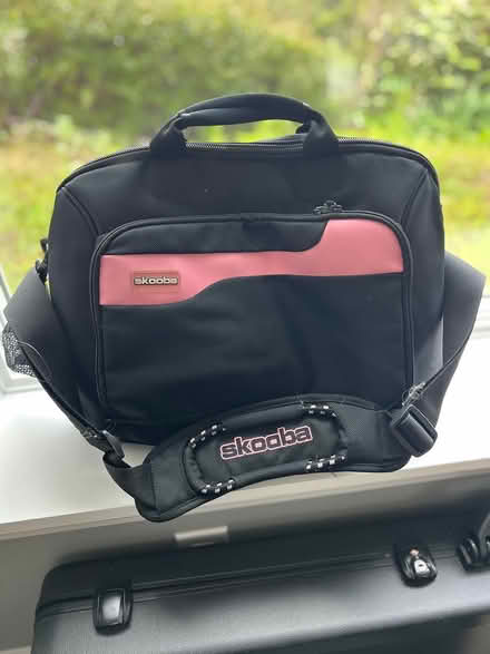Photo of free Skooba Laptop Bag (Larkspur) #1