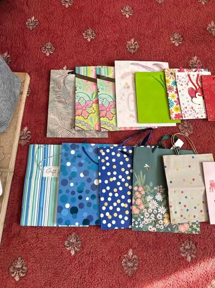 Photo of free Gift bags (CT5) #2