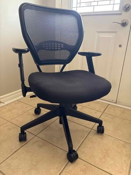 Photo of free Office chair (Southwest Oakville) #1