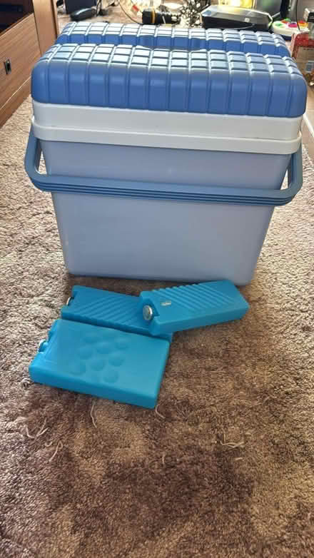 Photo of free Large cool box (Bingley BD16) #1