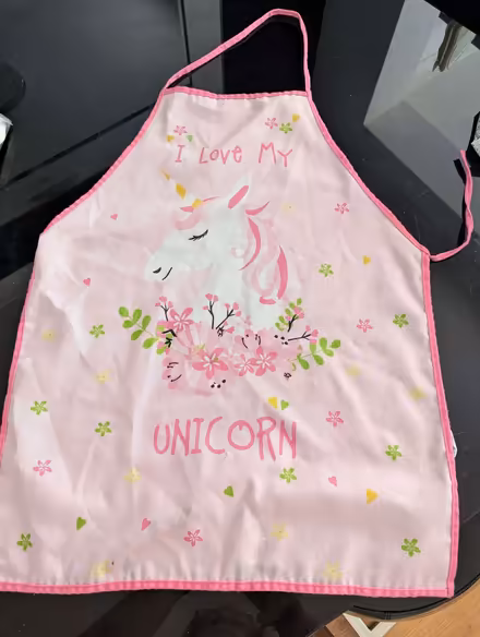 Photo of free Childrens apron (Melbourne CM1) #1
