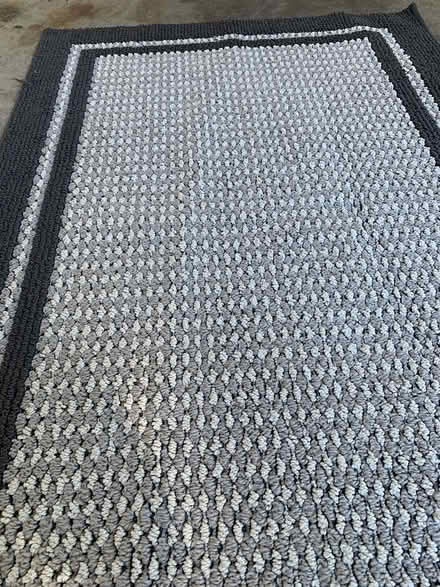 Photo of free 2 bath mats (Woodside near Town) #2