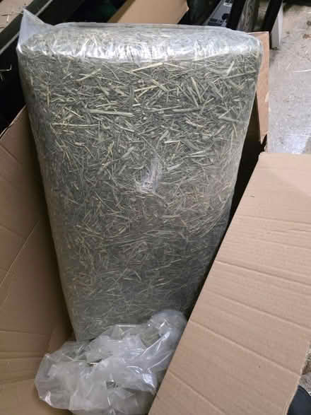 Photo of free Rabbit / guinea pigs cage (Leeds LS15) #2