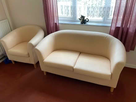 Photo of free Settee and Chair (WV10 6UA) #1