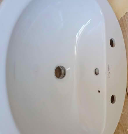Photo of free Armitage Shanks Orbit 21 Basin. (Highfield HP2) #4