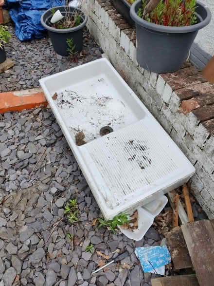Photo of free Old Sink (Chryston G69) #1