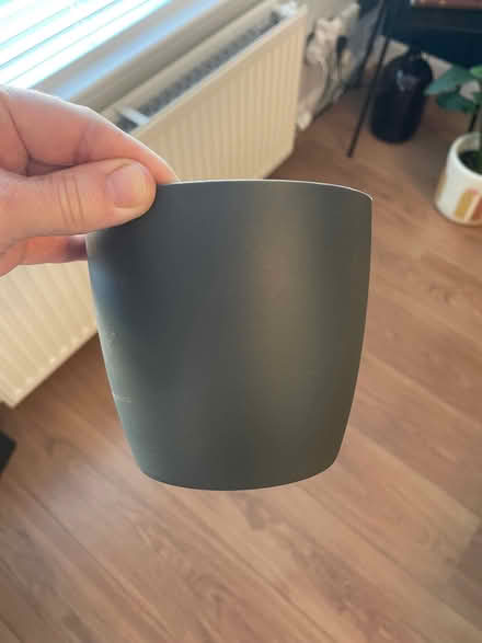 Photo of free Grey indoor plant pot (AB51) #1