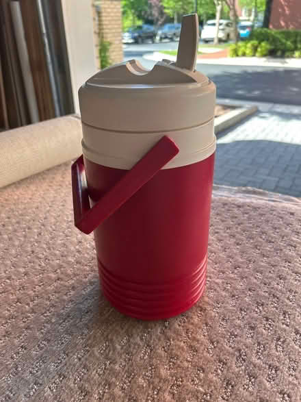 Photo of free Igloo beverage cooler (Del Ray near GW Middle School) #1
