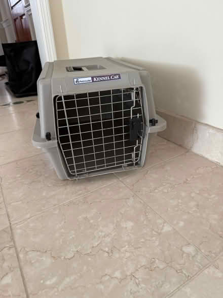 Photo of free Cat/small dog carrier (Mount Vernon, NY) #2