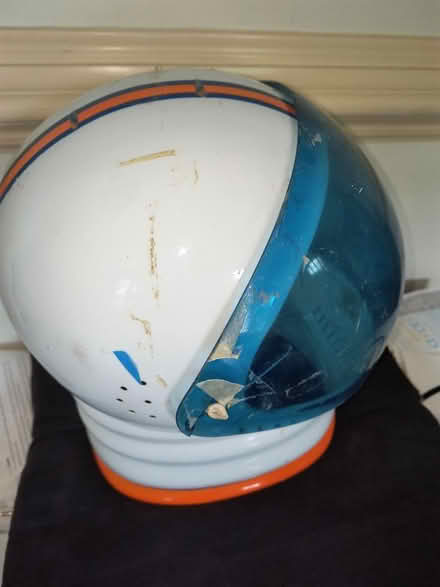 Photo of free Costume astronaut helmet (Hilton Village area in NN) #3