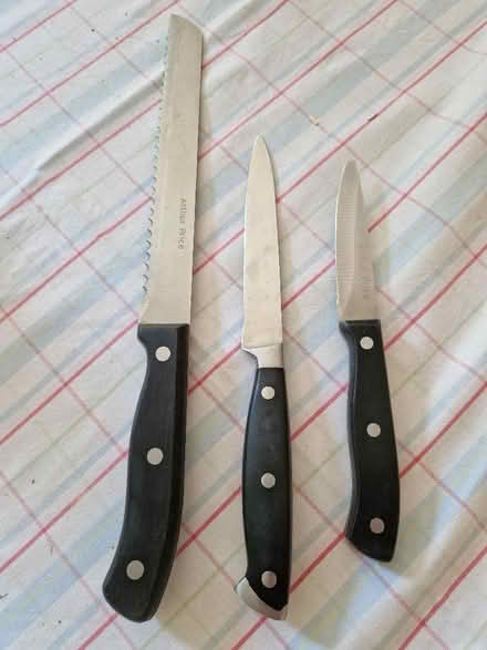 Photo of free Kitchen knife set (Arborfield Garrison RG2) #1