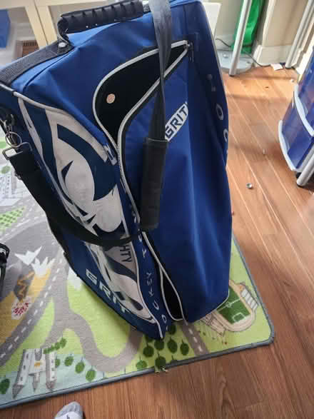 Photo of free Upright junior hockey bag (Bayview and Wellington) #1