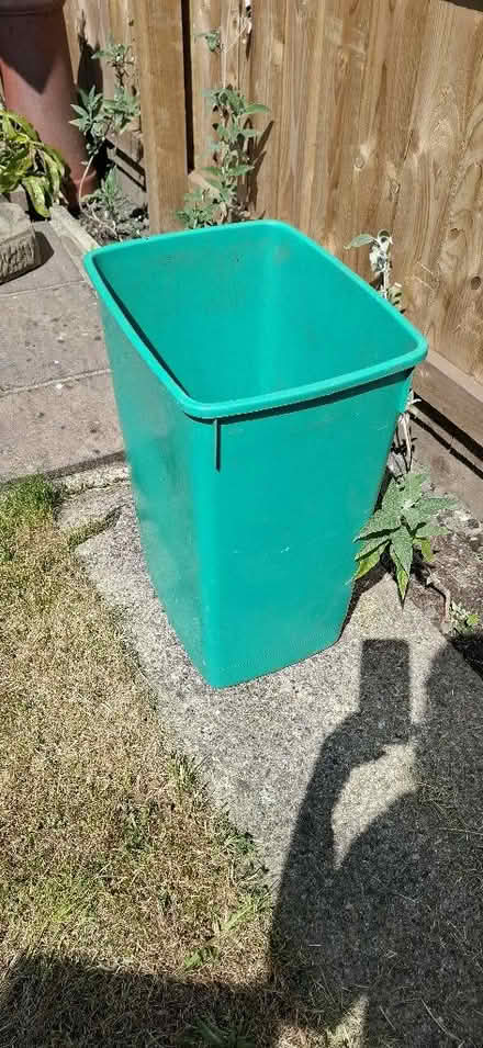 Photo of free Large plastic bin (Harrogate HG1) #2
