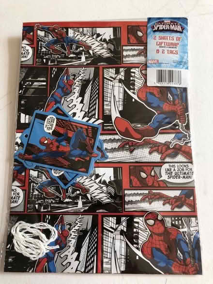 Photo of free Spiderman Wrapping Paper (Selsdon CR2) #1