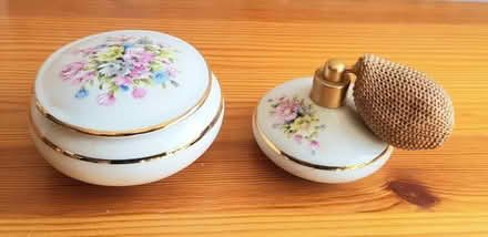 Photo of free Small Ceramic Trinket & Vaporiser (Euxton PR7) #1