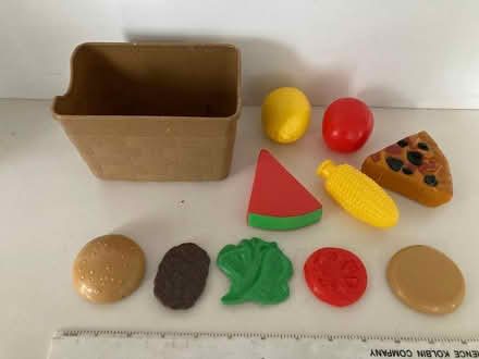 Photo of free play kitchen (Spring Hill, Somerville) #4
