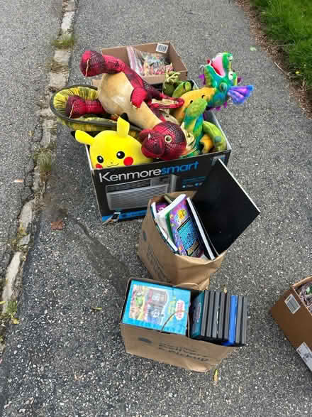 Photo of free On the sidewalk now (Pawtuxet village) #2