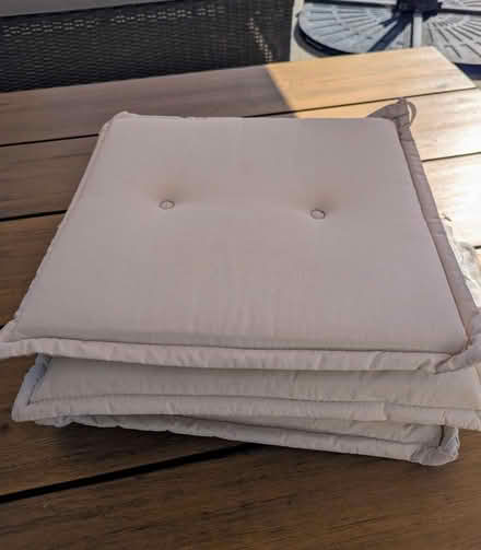 Photo of free Garden chair seat cushions x4 (Raynes Park SW20) #1