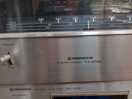 Photo of free Pioneer amplifier & tuner (Bowbridge GL5) #2