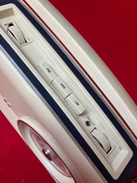 Photo of free Repro Radio (Curry's or Comet) (Southport PR9) #3