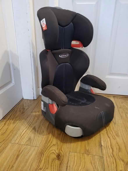 Photo of free Child's Car seat (Cressage SY5) #1