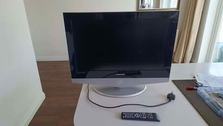 Photo of free Samsung LCD TV 26 inches (Stanford in the Vale SN7) #1