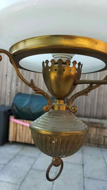Photo of free Cute old Lamp - working (Belfast BT11) #4