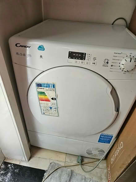 Photo of free Dryer and hover give away (E9) #2