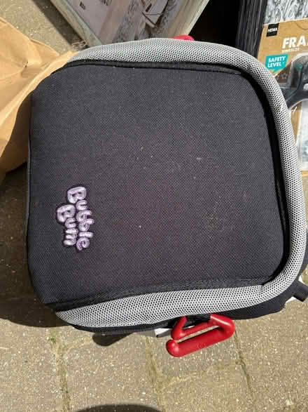 Photo of free “Bubble Bum” blow up kids’ car seat (Kings Hill ME19) #1