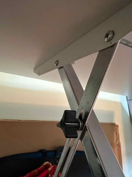 Photo of free drafting table (wedgwood) #2