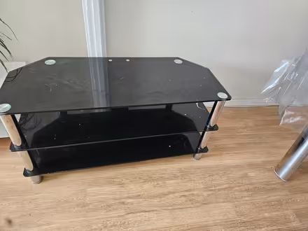 Photo of free Glass TV Stand (Broxbourne) #1