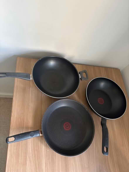 Photo of free Pans (Cb28dt) #1