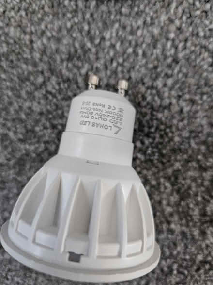 Photo of free 4 x Spotlight Bulbs (Bestwood Park Estate NG5) #3