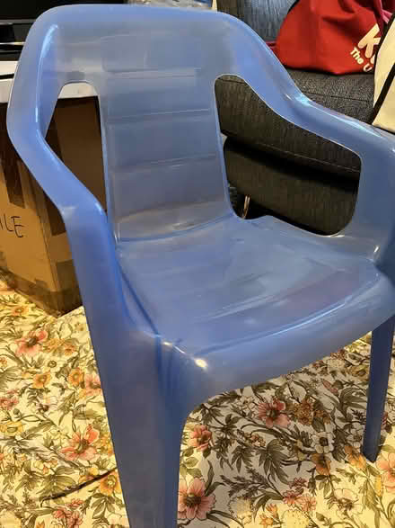 Photo of free child size blue plastic chair (Craigmount EH12) #1