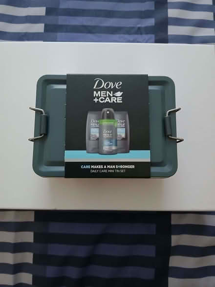 Photo of free Mens mini tin set gift (Springburn G21) #1