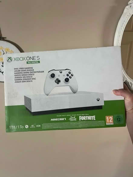 Photo of free Xbox One box (box only) (Mount Pleasant ST4) #1