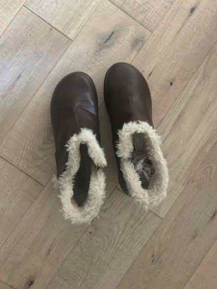 Photo of free Shoes size 8.5 (Los Gatos) #4