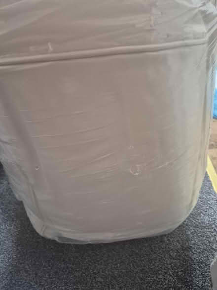 Photo of free Cream faux leather bean bag cube (Ss12te) #2