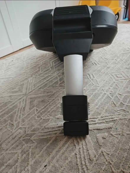 Photo of free Egg shell Isofix base (Westkingsdown) #3