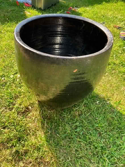 Photo of free Large terracotta Pot - coloured (Kilcoole) #1
