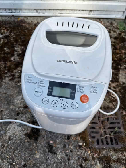 Photo of free Bread maker (working) (BR3) #1