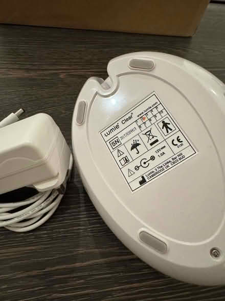 Photo of free Lumie Clear light therapy device for acne (Hook Heath GU21) #2