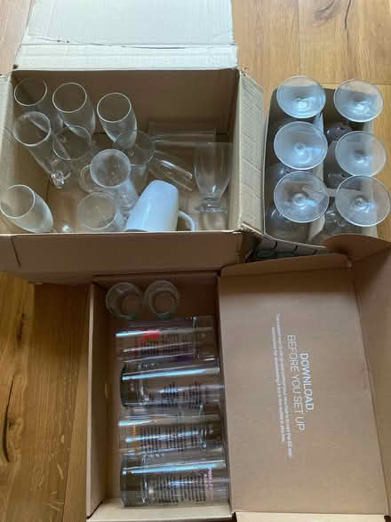 Photo of free Glasses (Sw195qb) #1