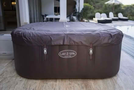 Photo of free Lazy spa hot tub - not working (BN41) #4