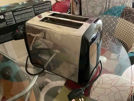 Photo of free 2 slice toaster (Crewe EH5) #1