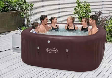 Photo of free Lazy spa hot tub - not working (BN41) #1